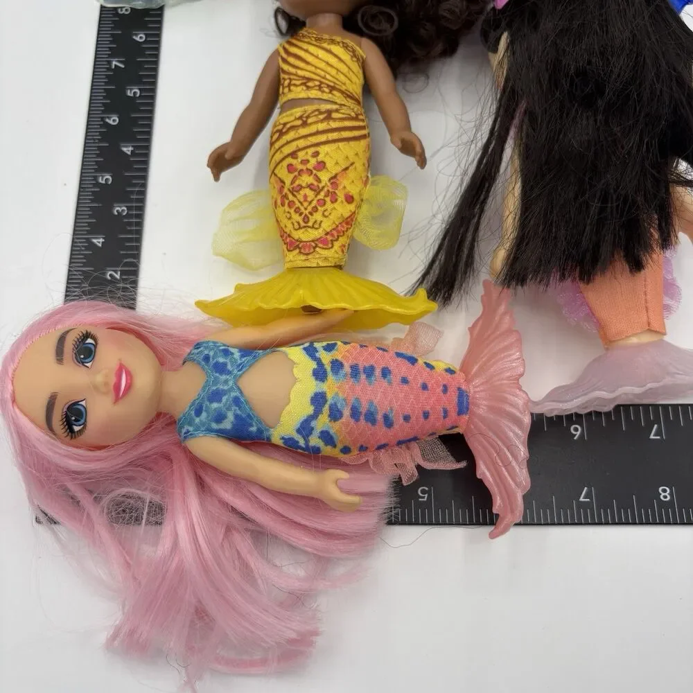 Disney The Little Mermaid Ariel And Sisters Petit Doll Set, Includes 7 Dolls